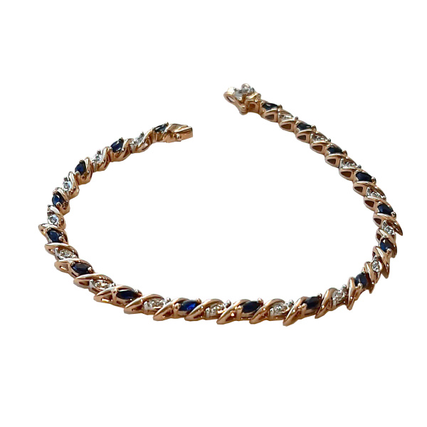 Браслет из красного золота с сапфирами и бриллиантами